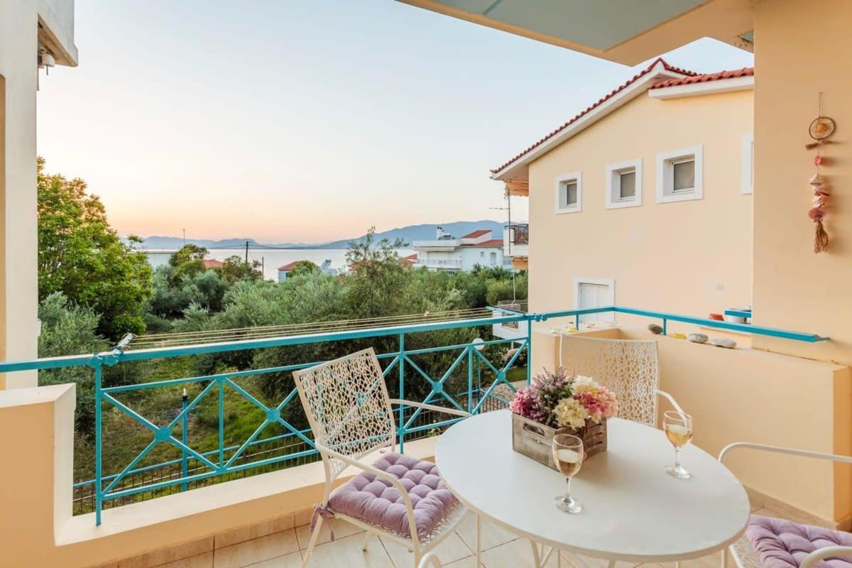 Seaview Terrace Haven-Perfect Location By The Sea Villa Kalamáta Kültér fotó