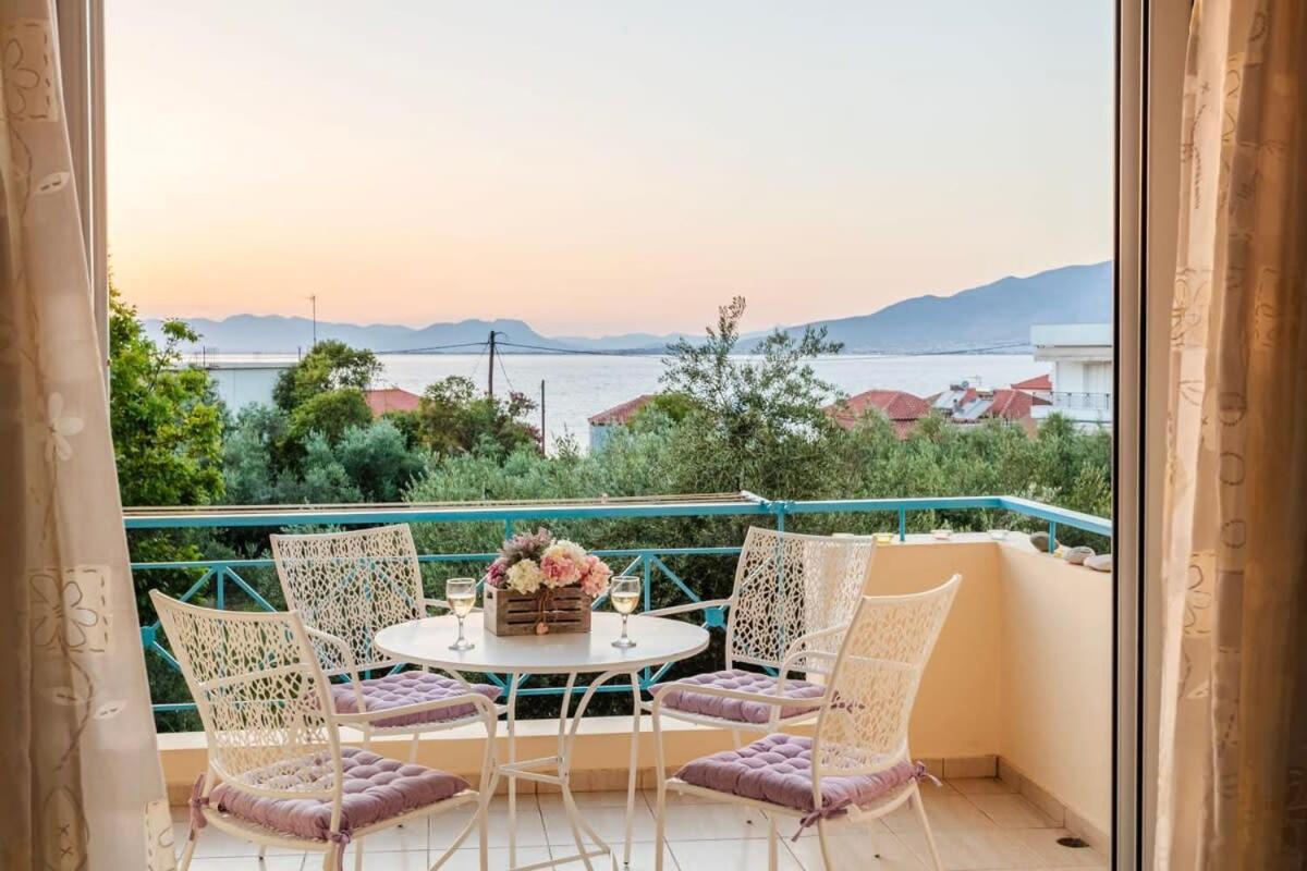 Seaview Terrace Haven-Perfect Location By The Sea Villa Kalamáta Kültér fotó